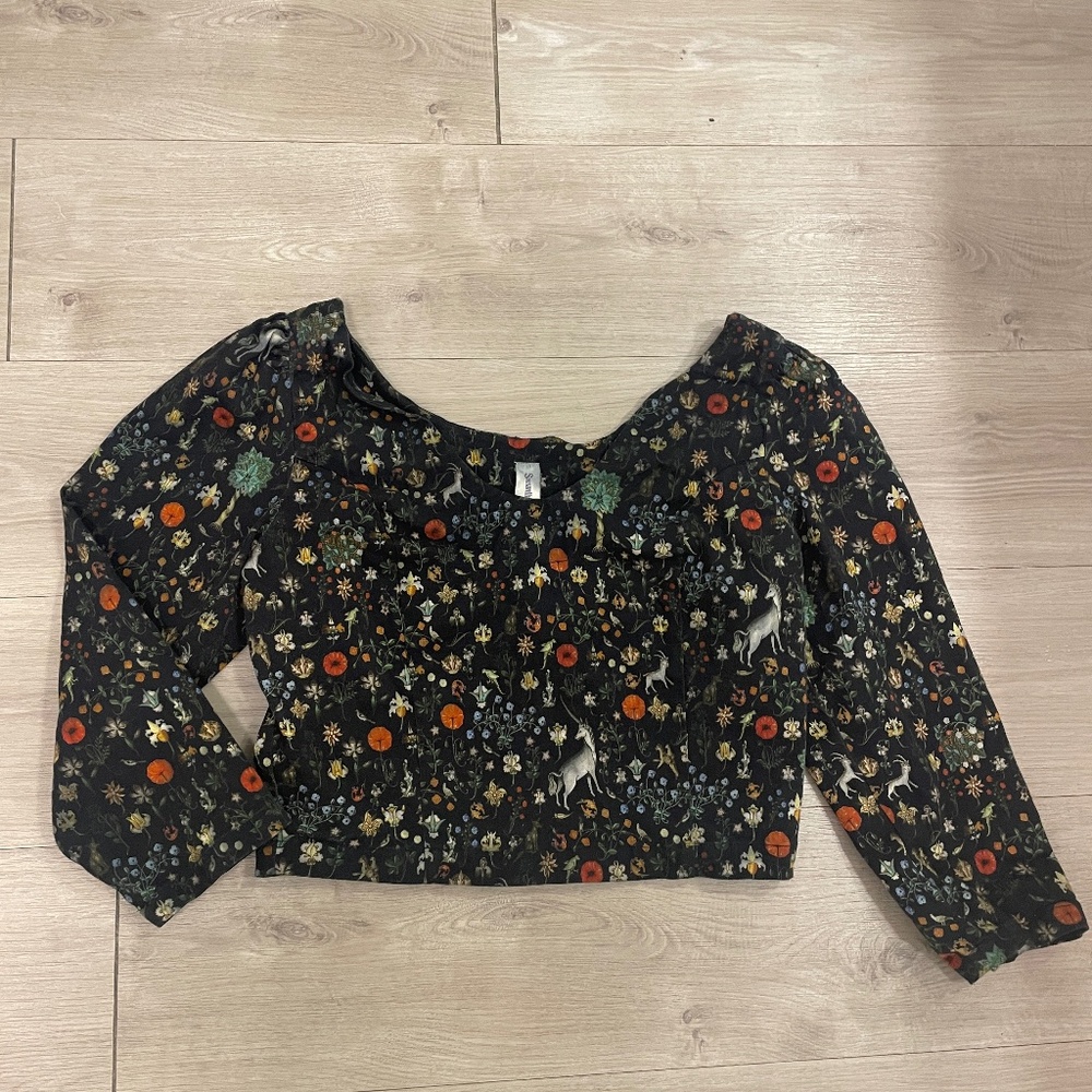 Samantha Pleet Crop Top